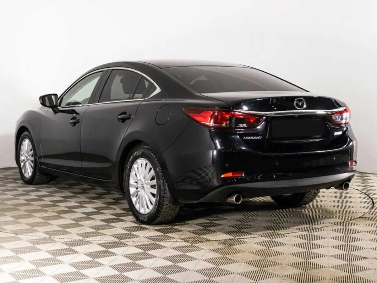 Mazda 6