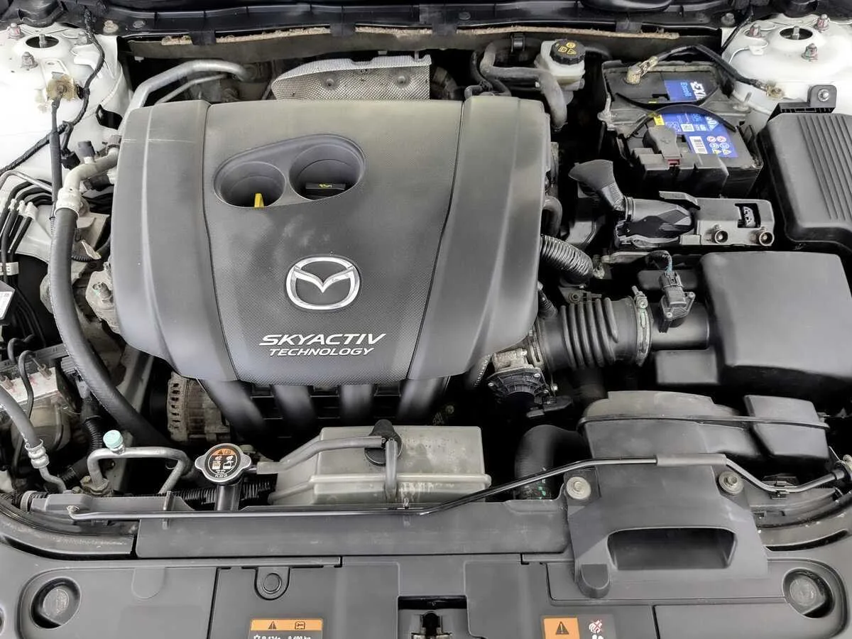 Mazda 6