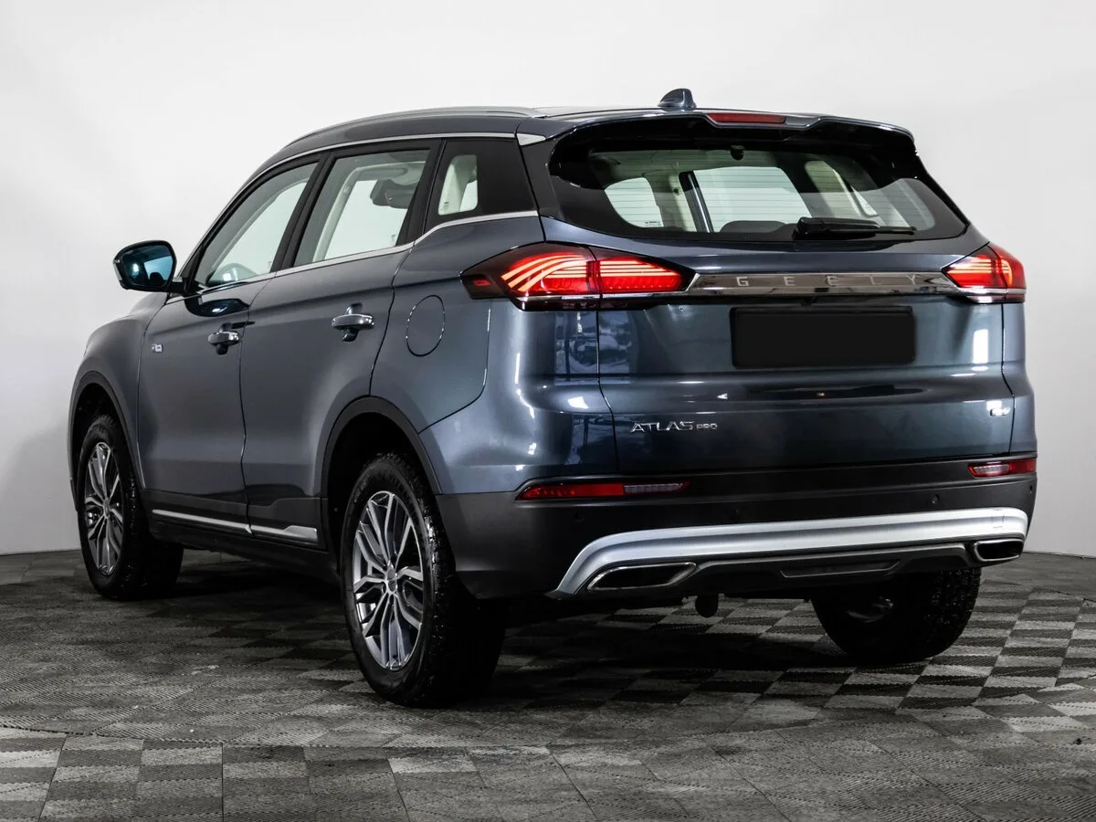 Geely Atlas Pro