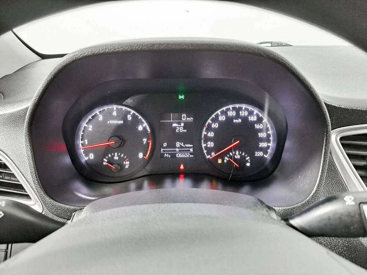 Hyundai Solaris