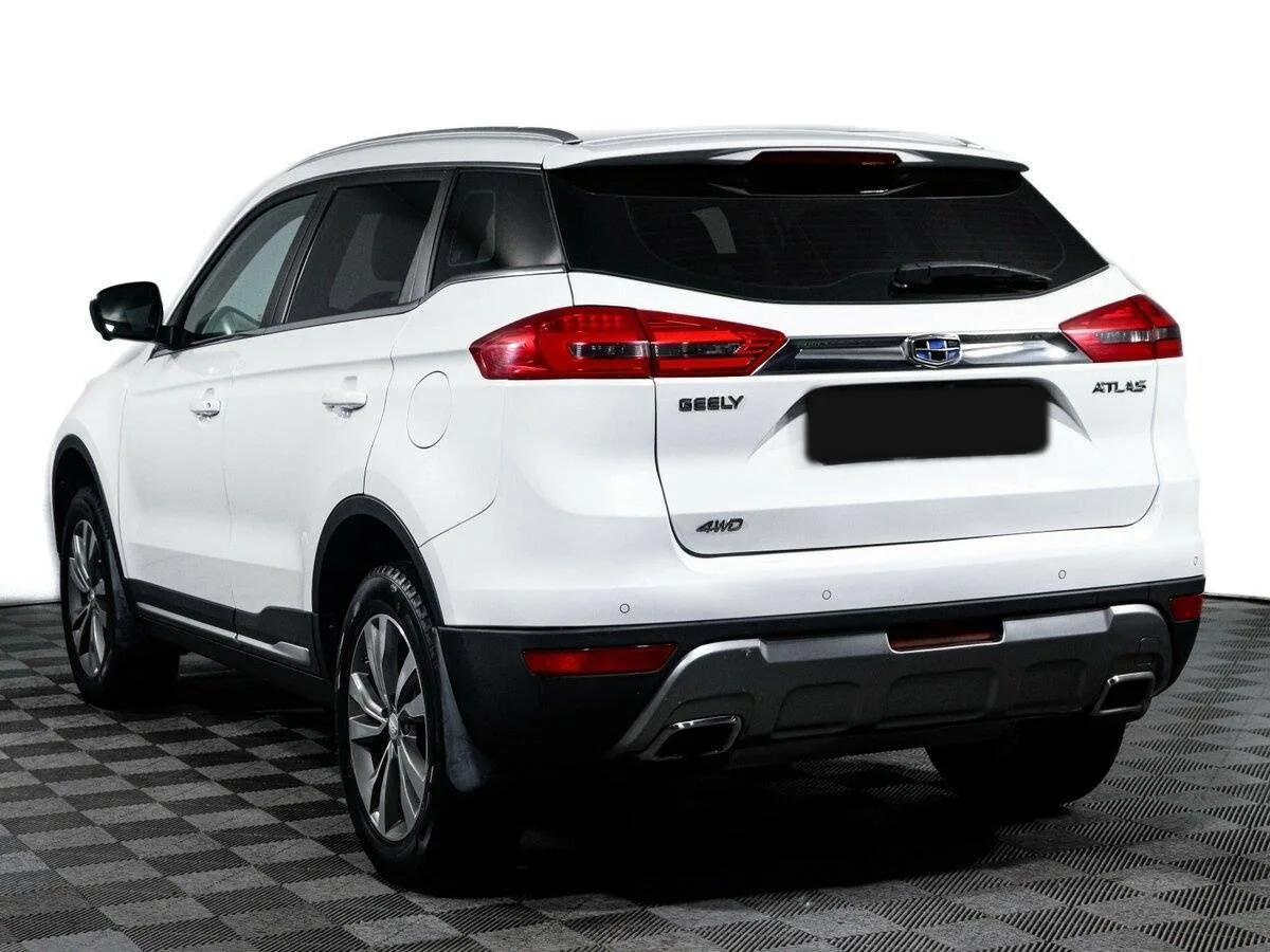 Geely Atlas