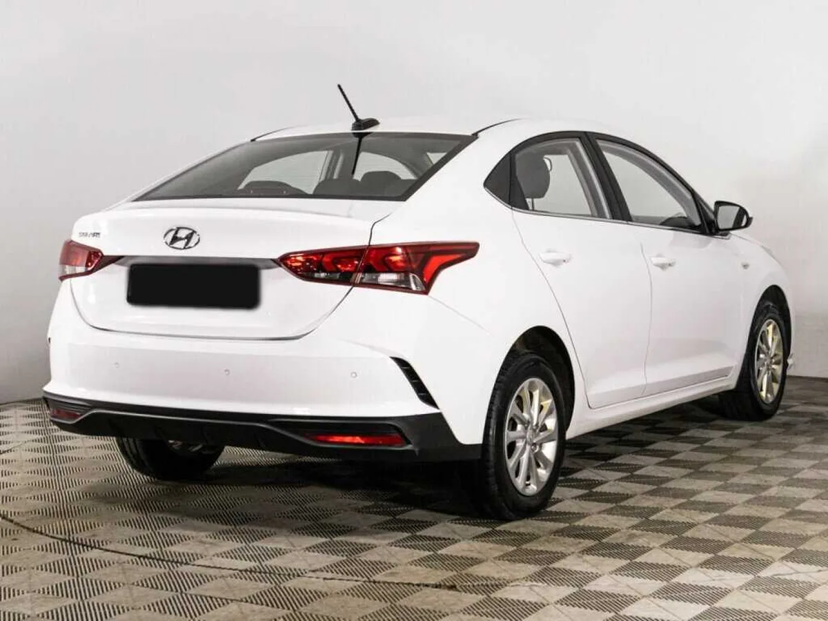 Hyundai Solaris