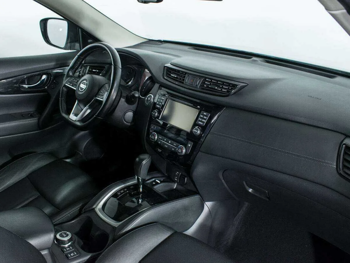 Nissan X Trail