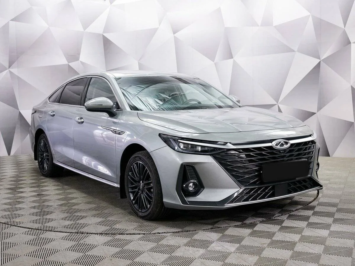 Chery Arrizo 8