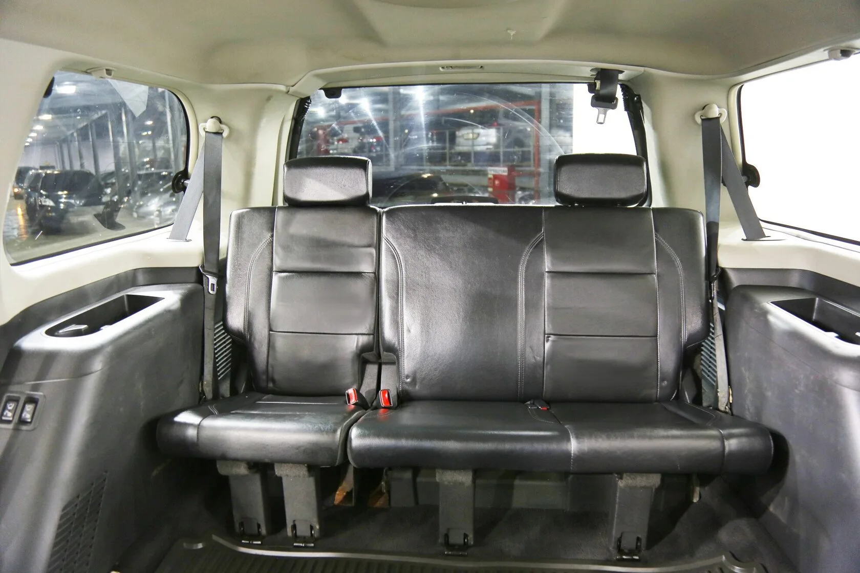 Infiniti QX56