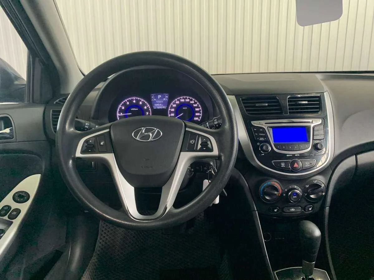 Hyundai Solaris