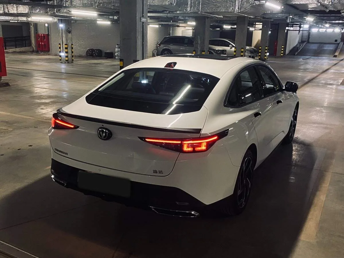 Changan Lamore
