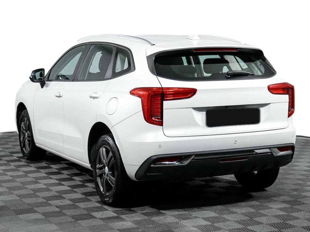 Haval Jolion