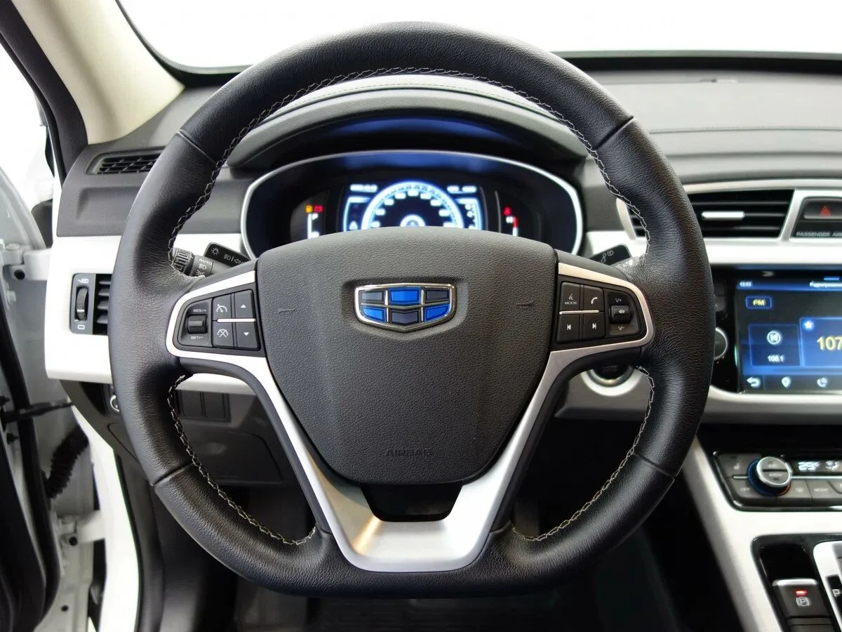 Geely Atlas