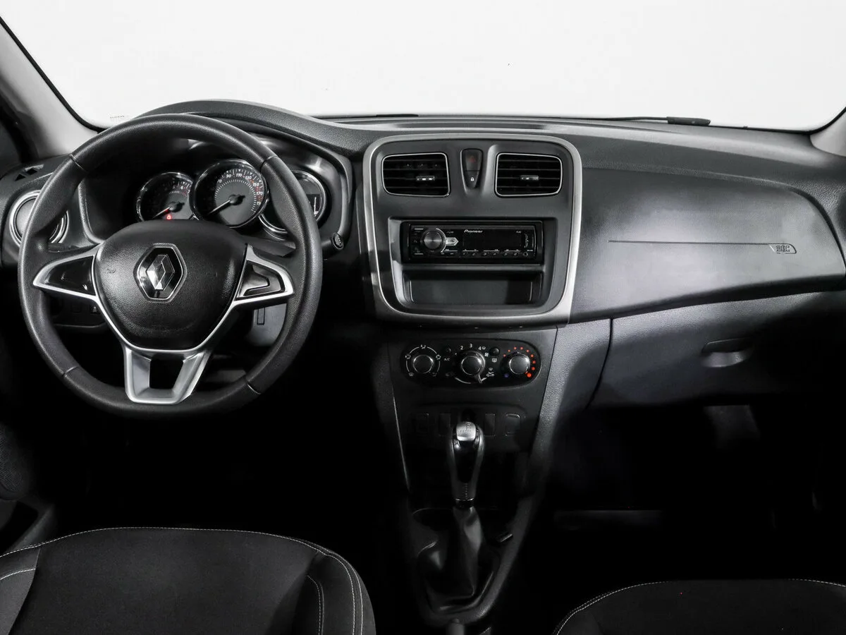 Renault Logan