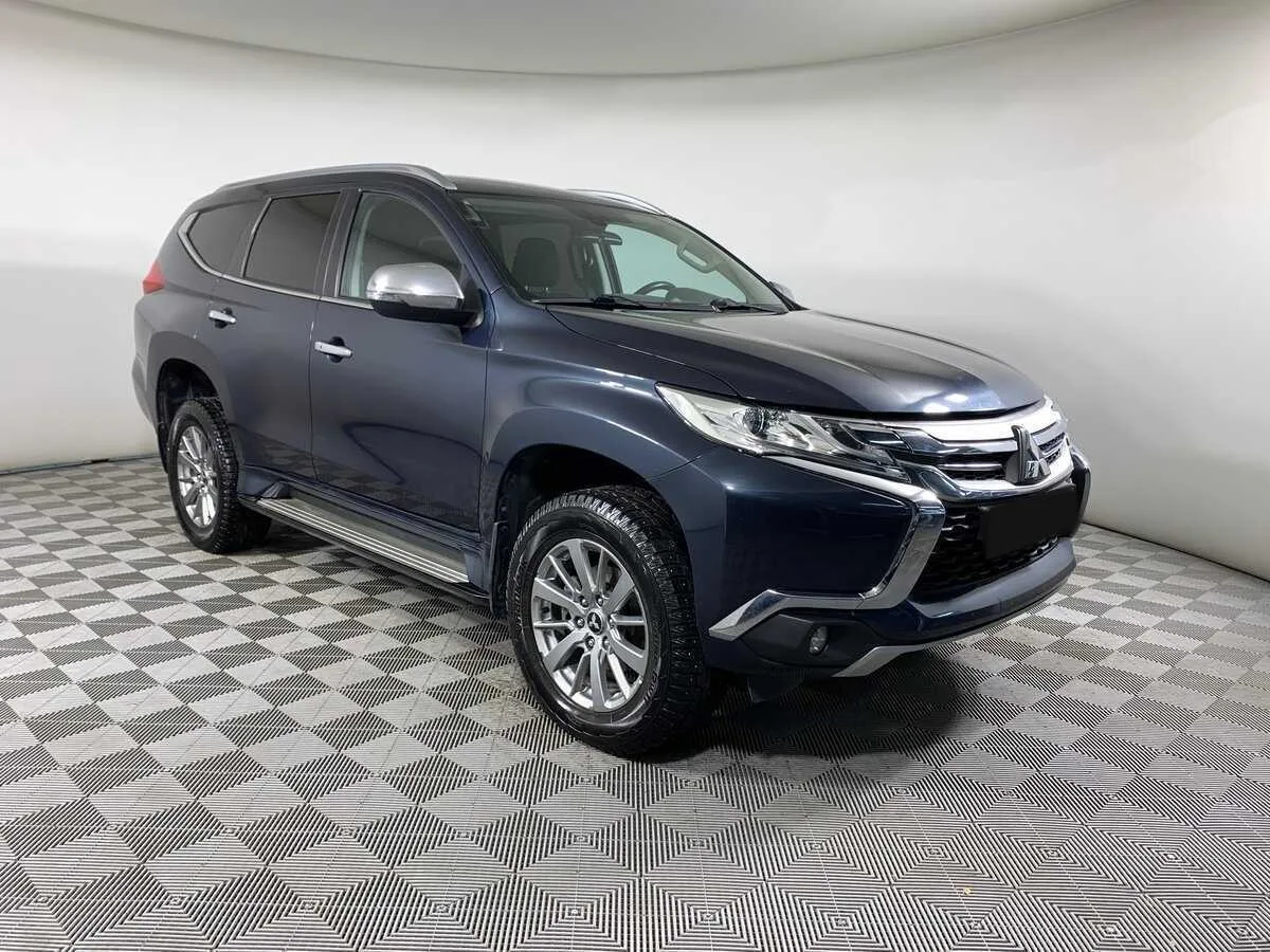 Mitsubishi Pajero Sport