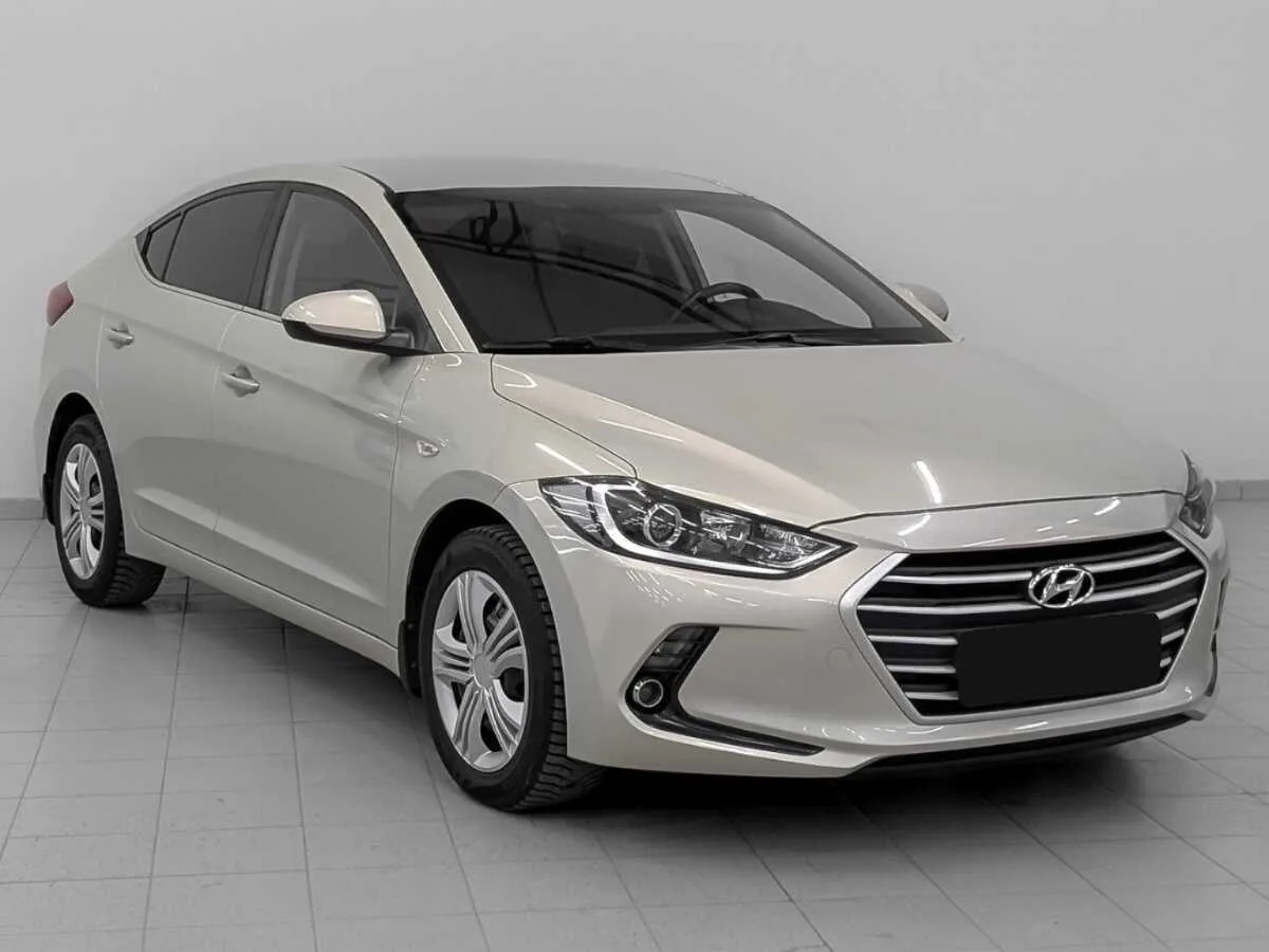 Hyundai Elantra