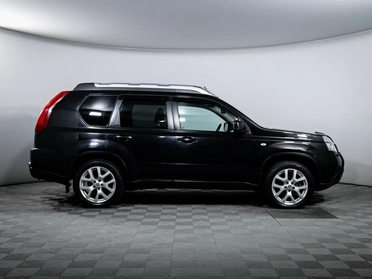Nissan X Trail