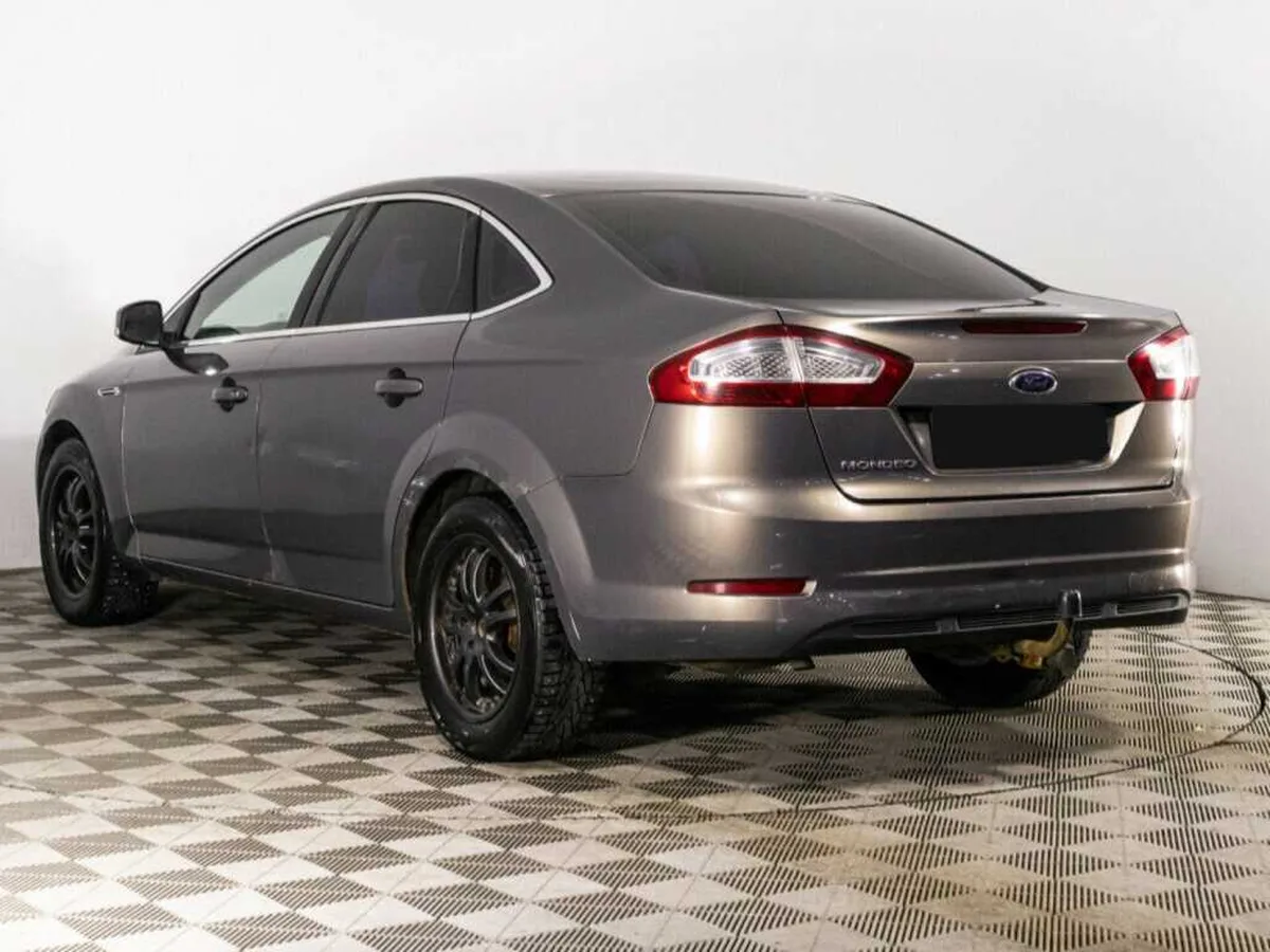 Ford Mondeo