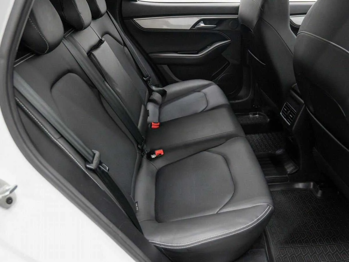 JAC J7