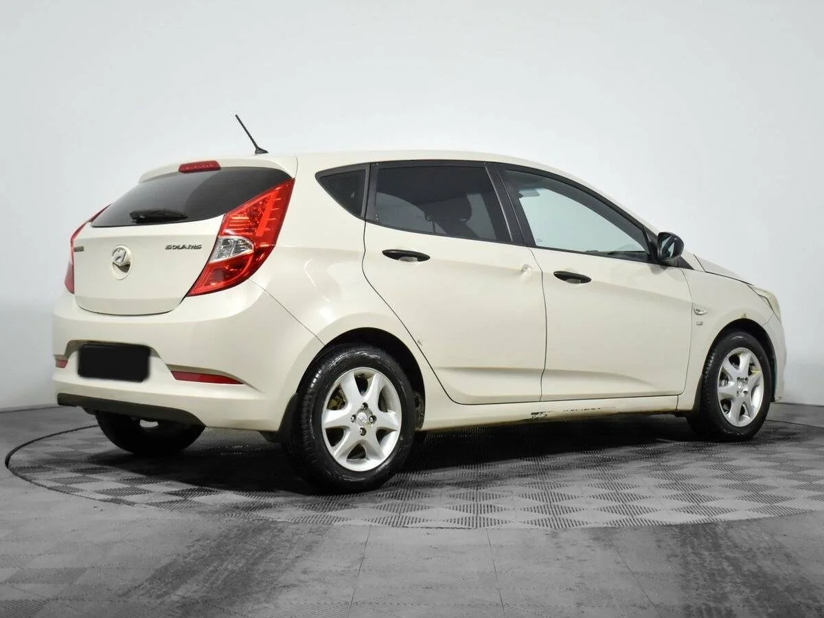 Hyundai Solaris