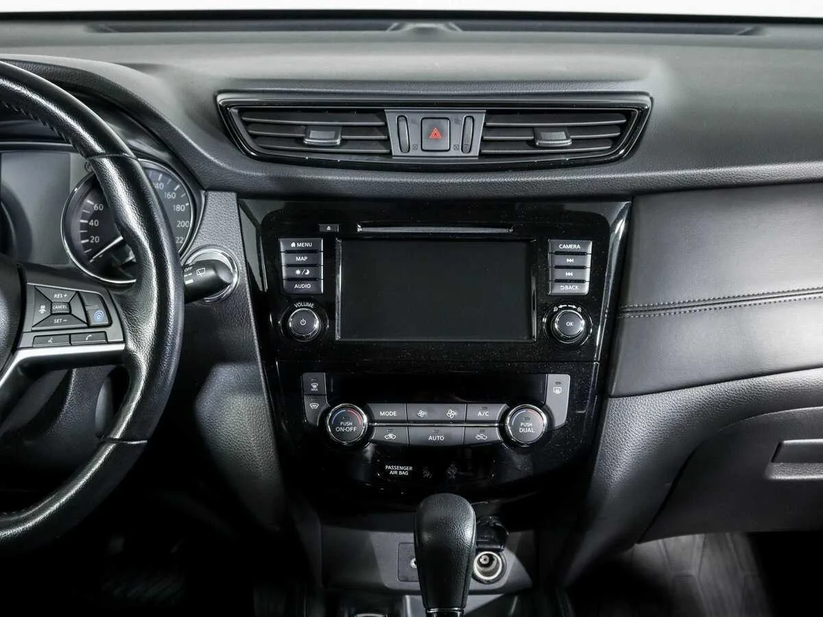 Nissan X Trail