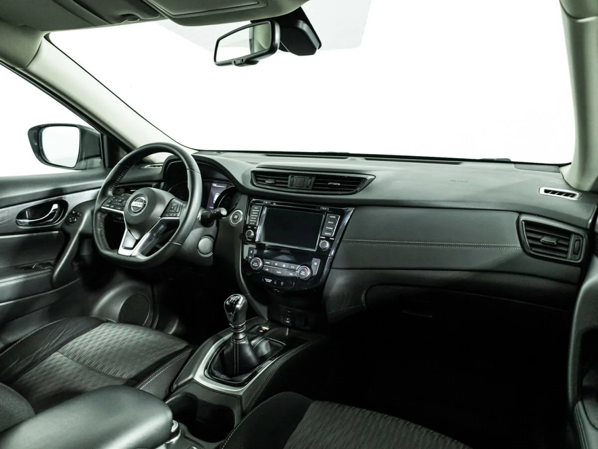 Nissan X Trail