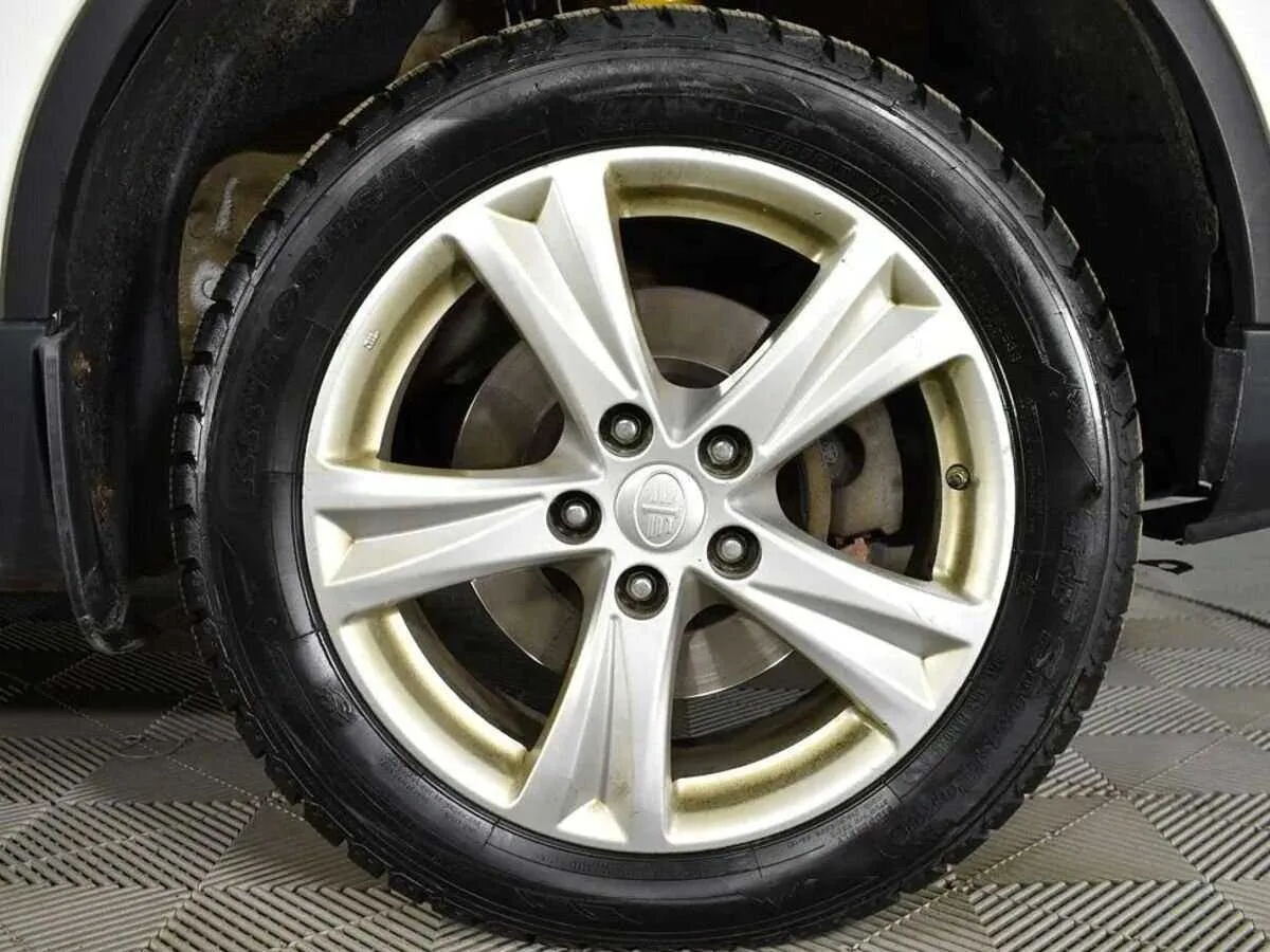 FAW Besturn X80