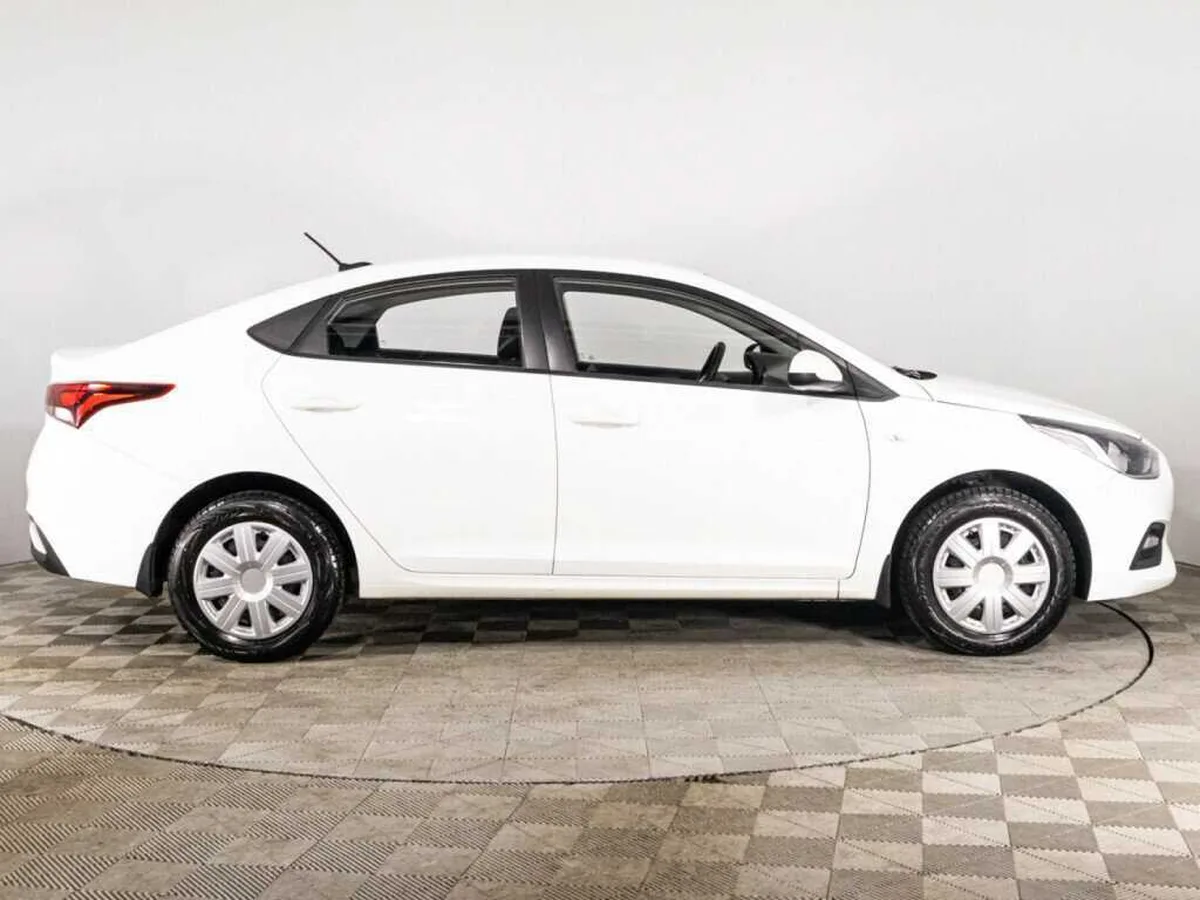 Hyundai Solaris