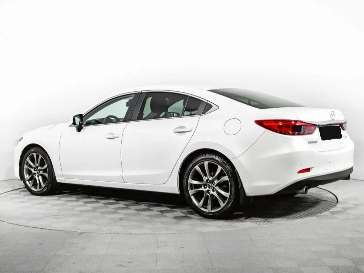 Mazda 6