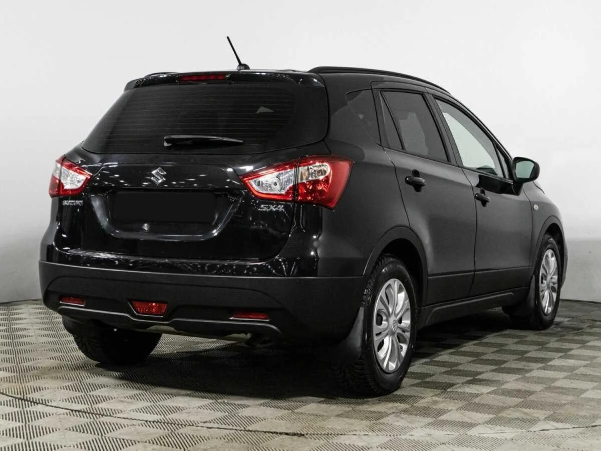 Suzuki SX4
