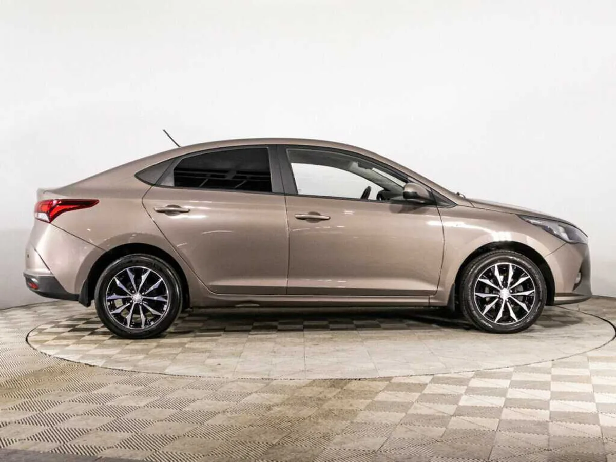 Hyundai Solaris