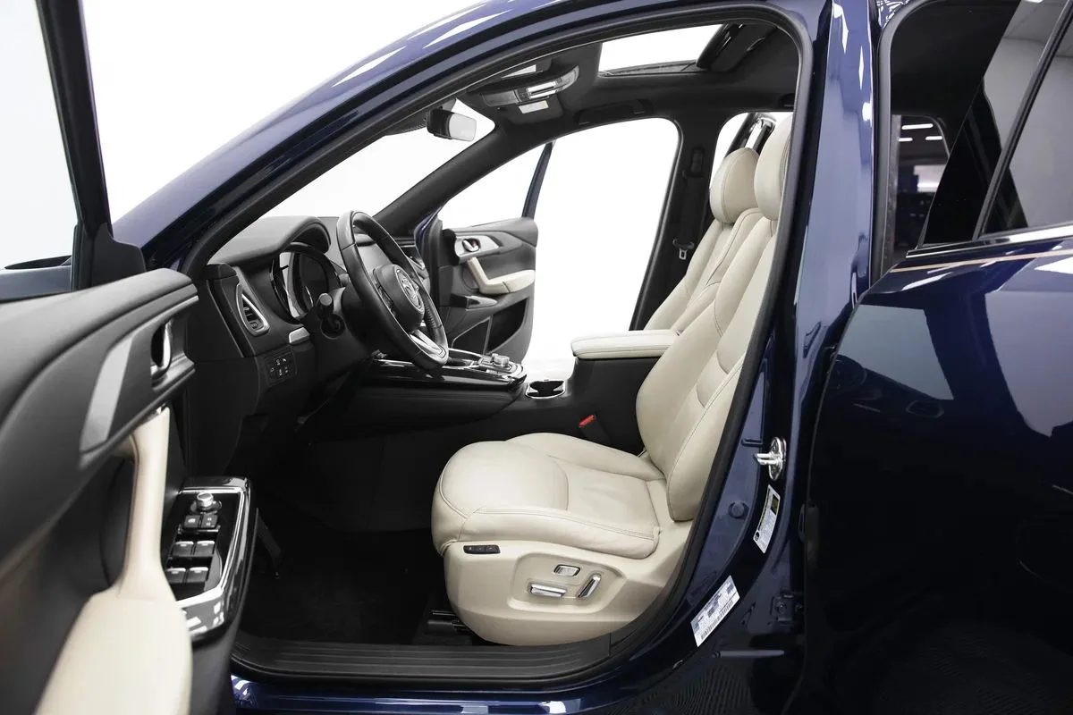 Mazda CX-9