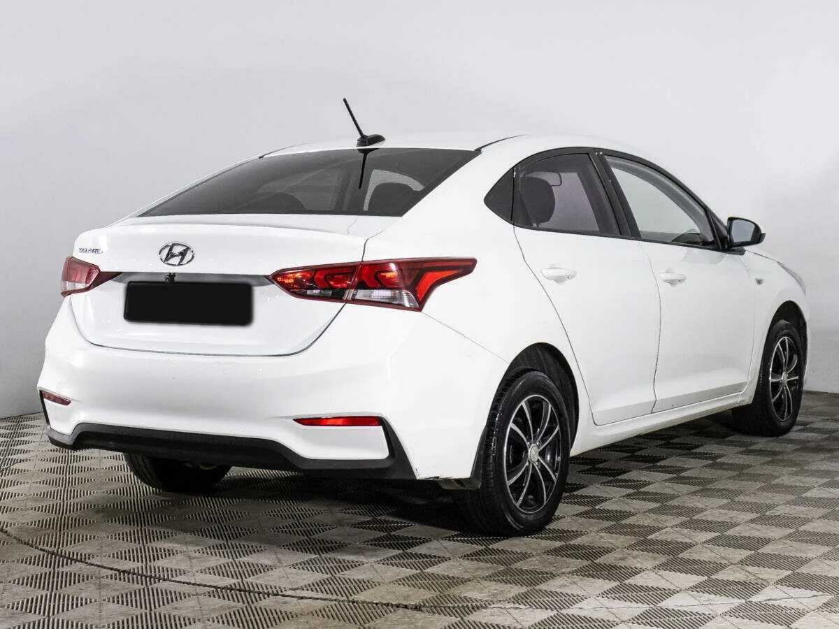 Hyundai Solaris