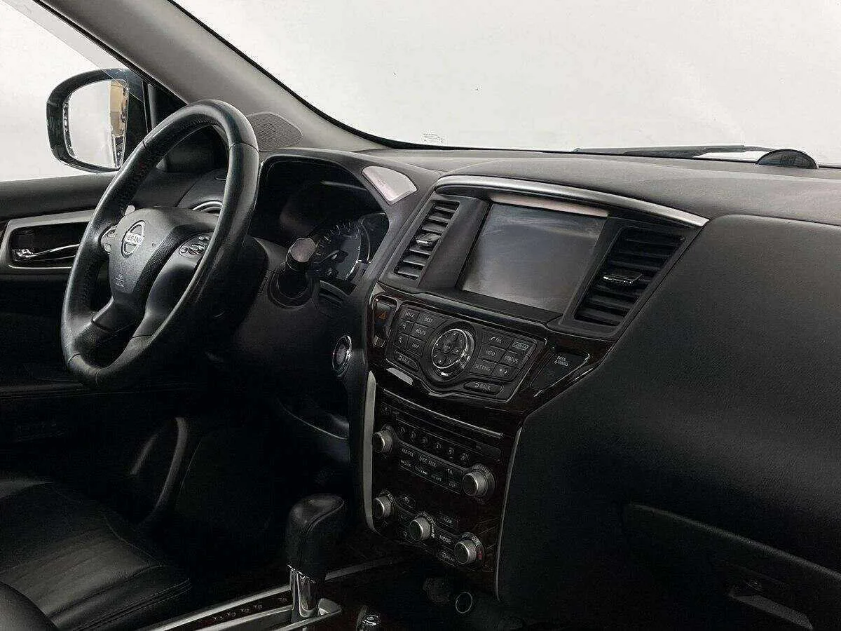 Nissan Pathfinder