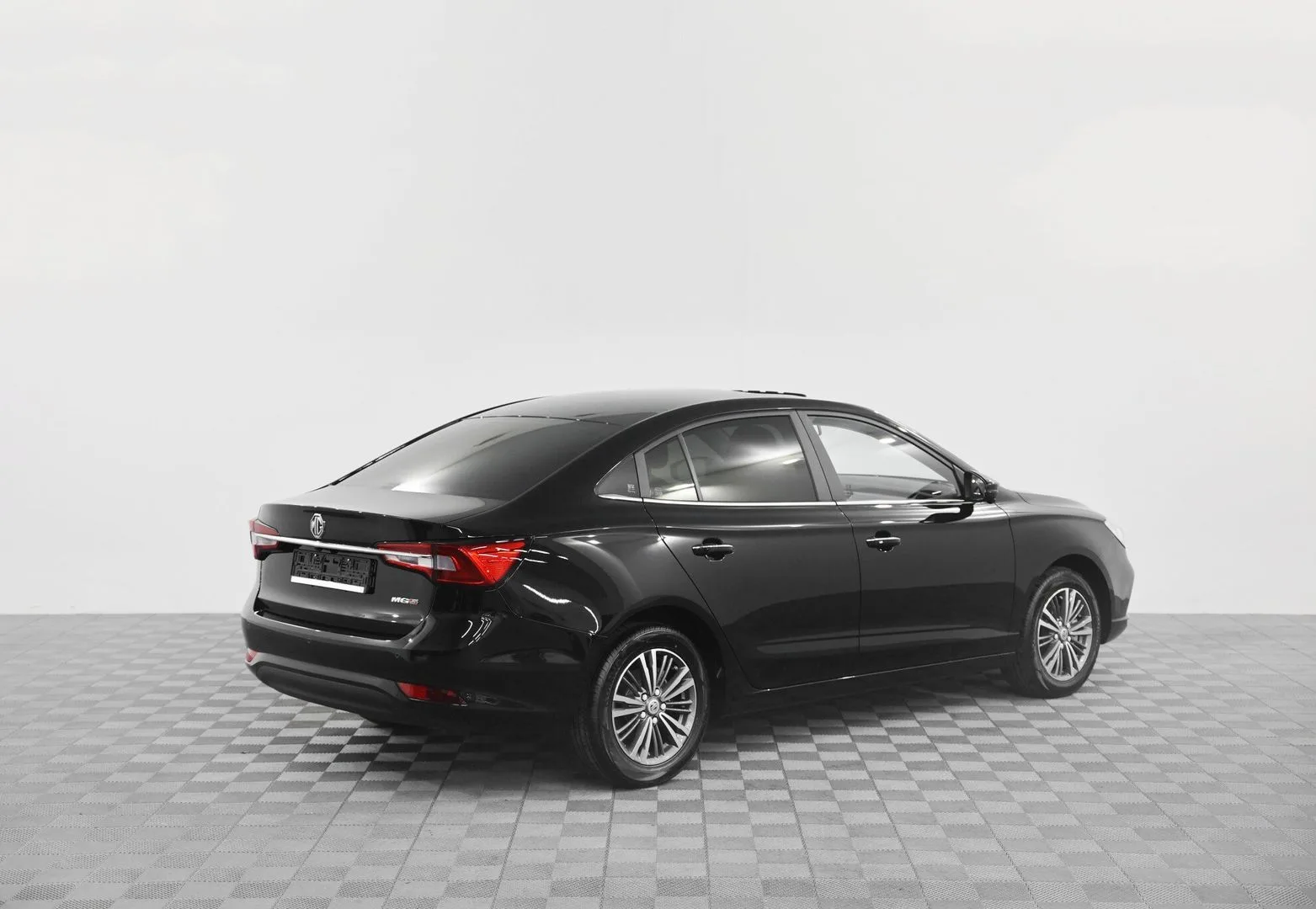 MG 5