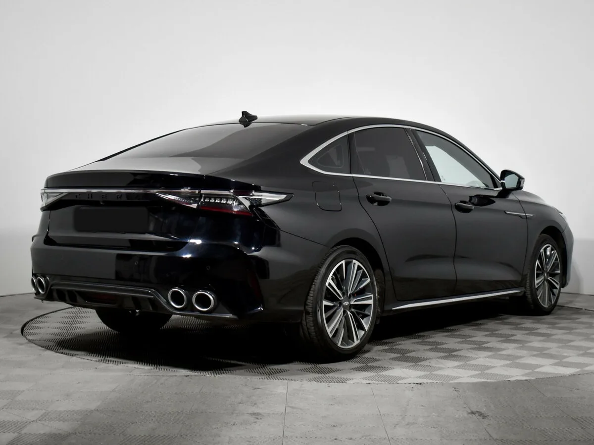 Chery Arrizo 8