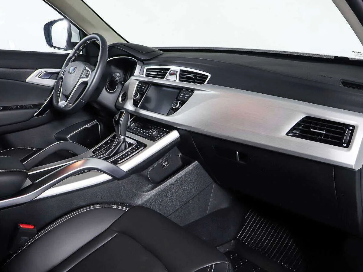 Geely Atlas