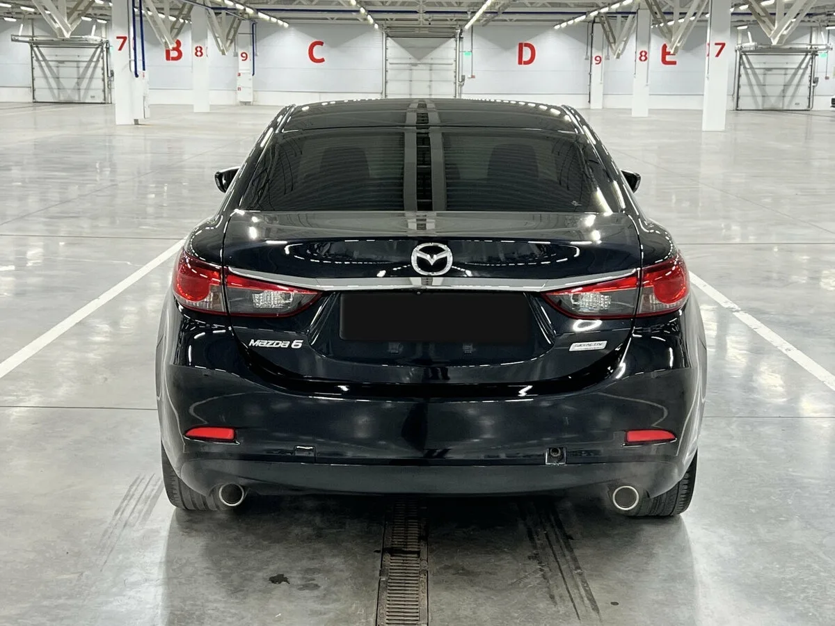 Mazda 6
