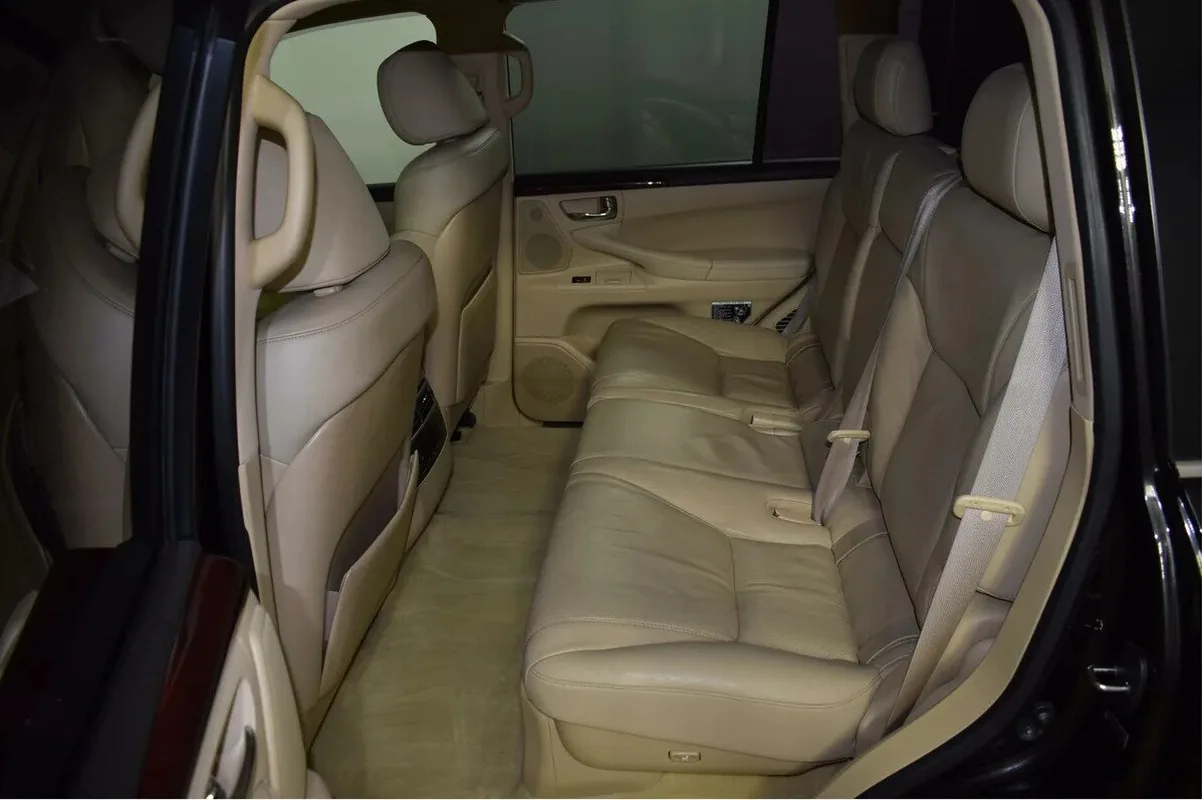 Lexus LX