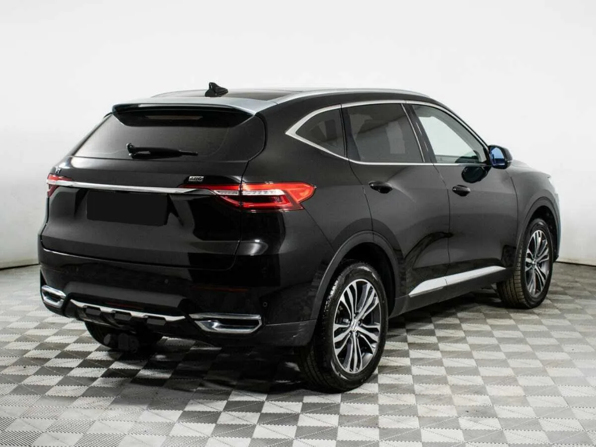 Haval F7