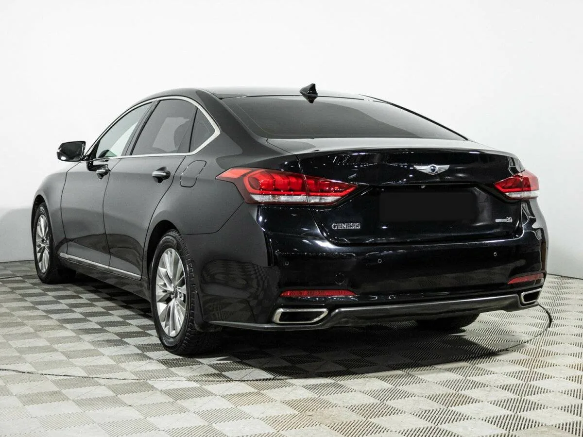 Hyundai Genesis