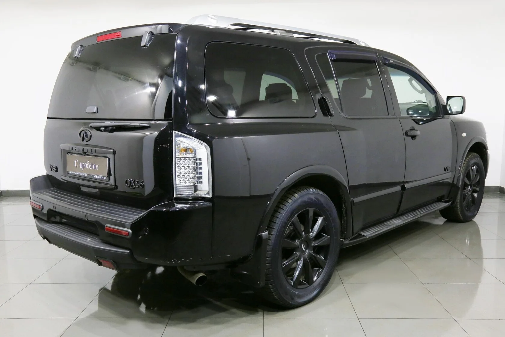 Infiniti QX56