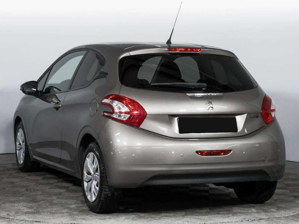 Peugeot 208