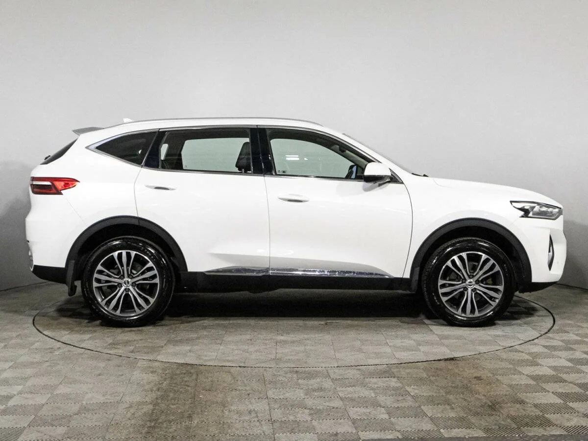 Haval F7