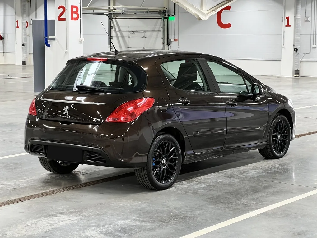 Peugeot 308
