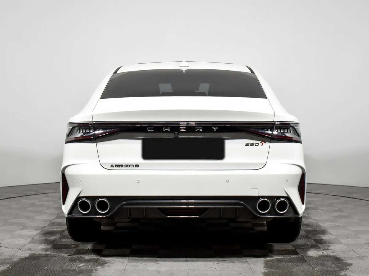 Chery Arrizo 8