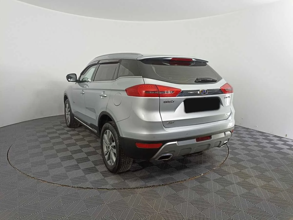 Geely Atlas