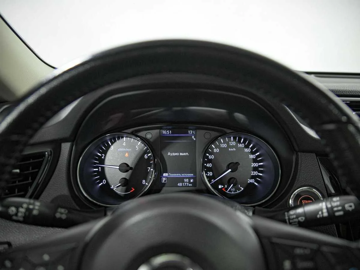 Nissan X Trail