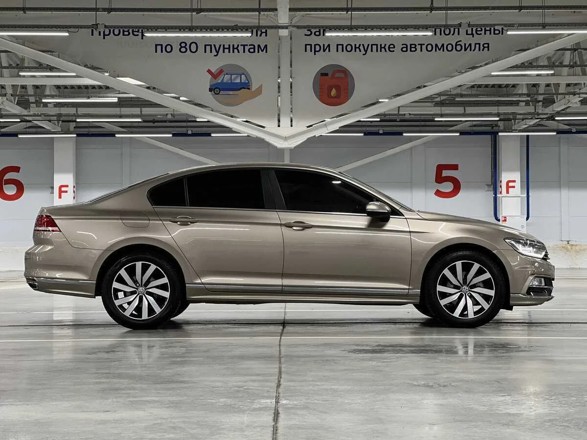 Volkswagen Passat