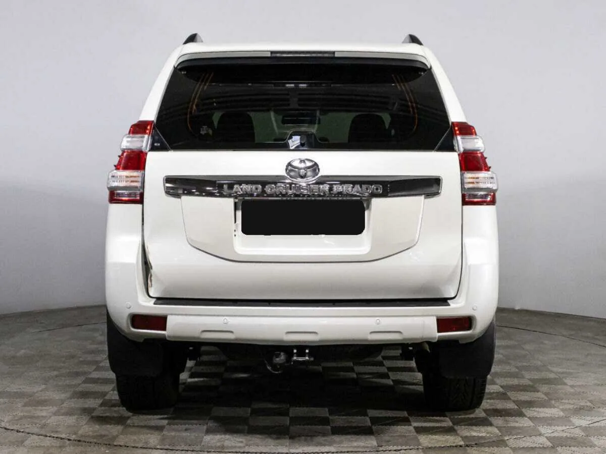 Toyota Land Cruiser Prado