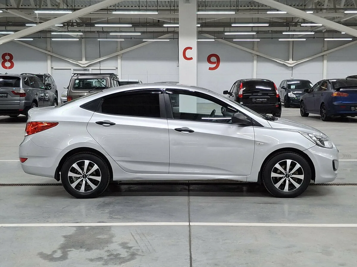 Hyundai Solaris