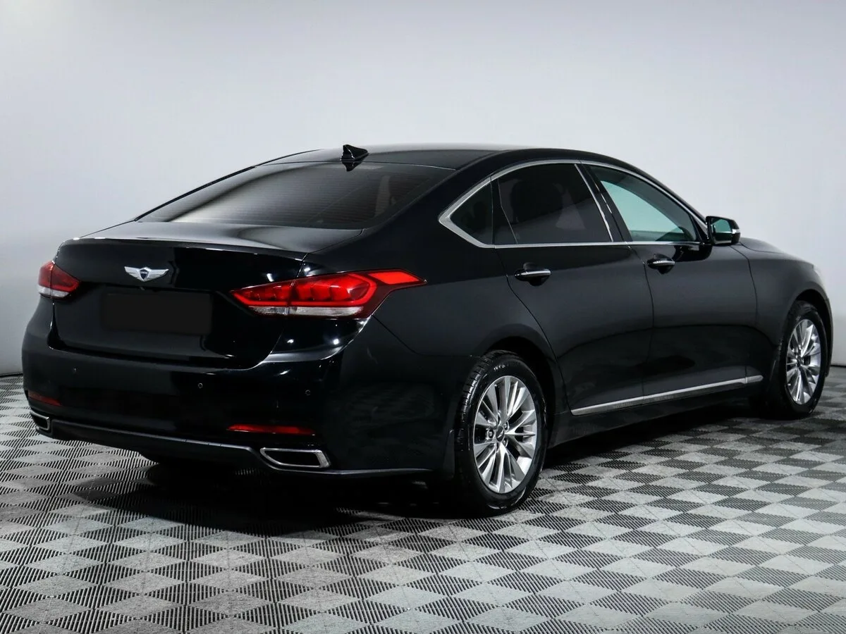 Hyundai Genesis