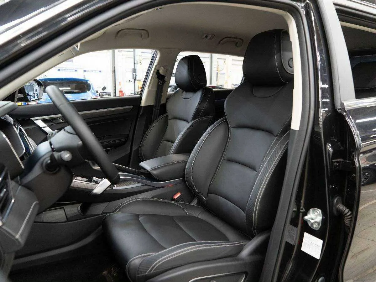 Geely Atlas Pro
