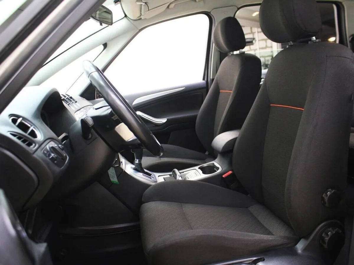 Ford S-MAX